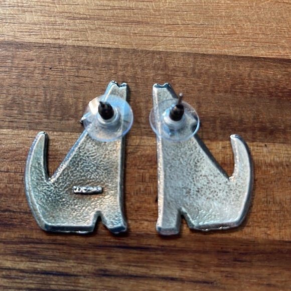 Jj Jonette Southwest 1988 Howling Wolf Pierced Earrings. P/A - Picture 2 of 3
